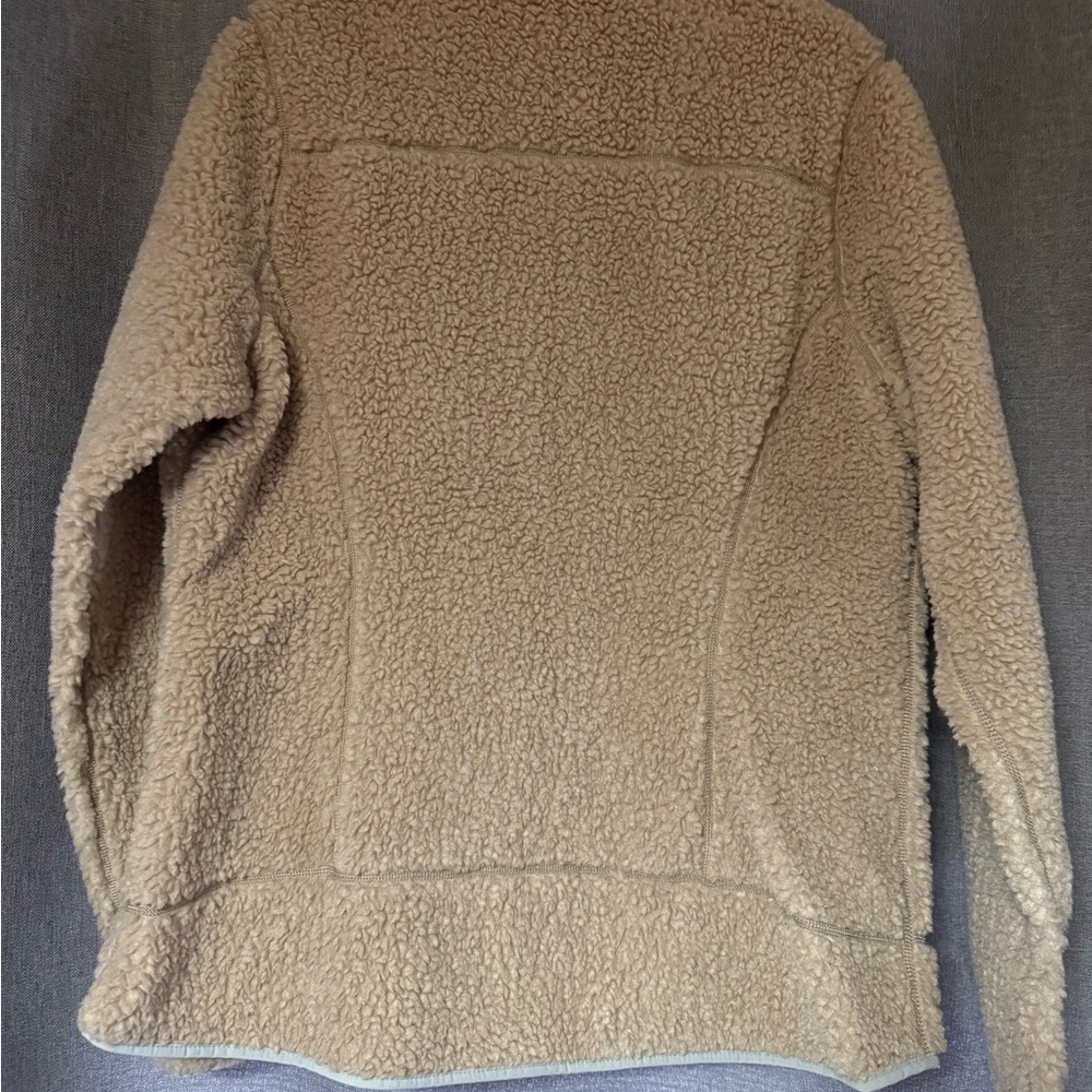Patagonia Women’s Fleece Jacket - Shroom Taupe - Picture 2 of 5